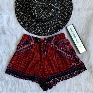 ✨ALL ITEMS $5 ✨ Red Patterned Linen Shorts